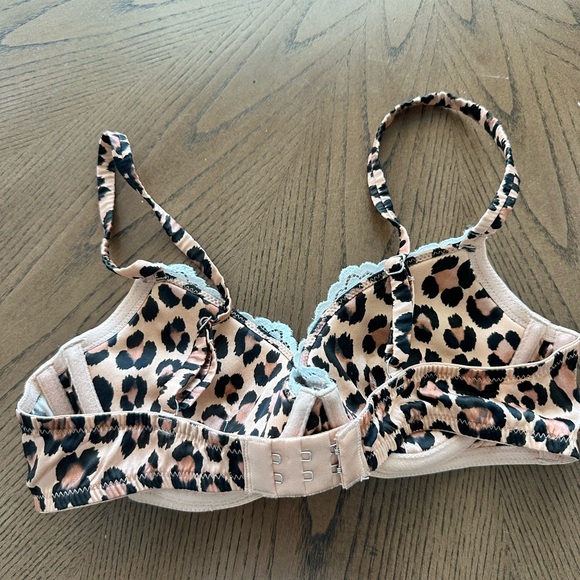 Fleur Du Mal James Leopard Lace Padded Bra - Picture 6 of 6